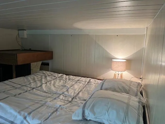 Appartement Charmant A Paris 20 Eme